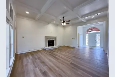 429 Remington Drive E, Highland Village, TX 75077 - Photo 5