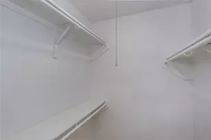 1918 Longmeadow Dr, Arlington, TX 76015 - Photo 27