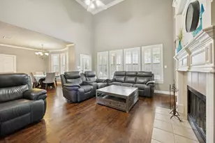 6328 Creek Bluff Ct, Sachse, TX 75048 - Photo 7