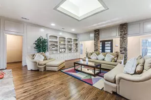 8517 Clover Meadow Dr, Dallas, TX 75243 - Photo 7