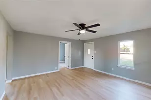 5729 Donnelly Ave, Fort Worth, TX 76107 - Photo 3