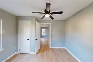 5729 Donnelly Ave, Fort Worth, TX 76107 - Photo 15