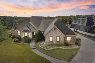 227 Sugartree Cir, Lipan, TX 76462 - Photo 3