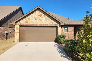 2124 Hobby Dr, Forney, TX 75126 - Photo 3