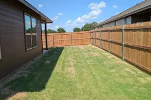 933 Boll Weevil Dr, Cleburne, TX 76031 - Photo 15