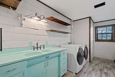 12664 Highway 199 W, Poolville, TX 76487 - Photo 17