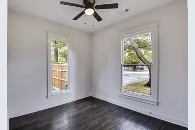 810 E Marvin Avenue, Waxahachie, TX 75165 - Photo 17