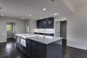 810 E Marvin Ave, Waxahachie, TX 75165 - Photo 7