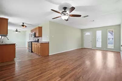 405 Marion Lane, Burleson, TX 76028 - Photo 5