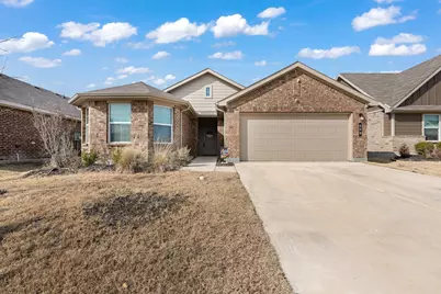 608 Breckenridge Park Drive, Alvarado, TX 76009 - Photo 1