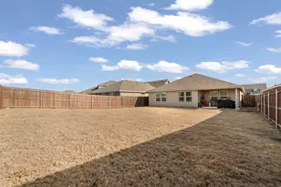 608 Breckenridge Pk Dr, Alvarado, TX 76009 - Photo 25