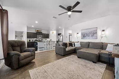 608 Breckenridge Park Drive, Alvarado, TX 76009 - Photo 11