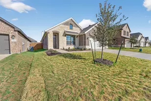 3525 Helena St, Gainesville, TX 76240 - Photo 3