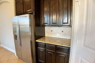 1525 Avenue A, Grand Prairie, TX 75051 - Photo 17