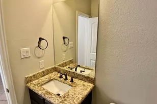 1525 Avenue A, Grand Prairie, TX 75051 - Photo 5