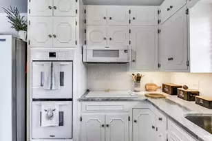 1208 Cindy Ln, Cleburne, TX 76033 - Photo 15