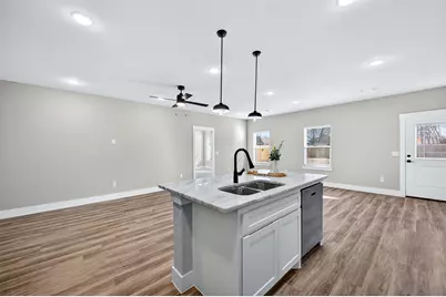 506 Broadway Street, Whitesboro, TX 76273 - Photo 9