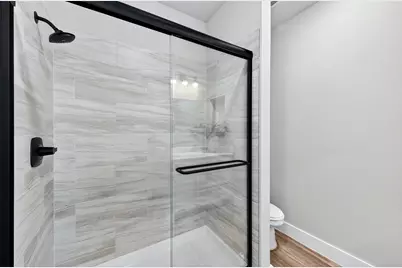 506 Broadway Street, Whitesboro, TX 76273 - Photo 17