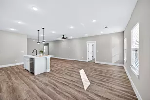 506 Broadway St, Whitesboro, TX 76273 - Photo 13