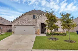 906 Honey Maple St, Princeton, TX 75407 - Photo 1