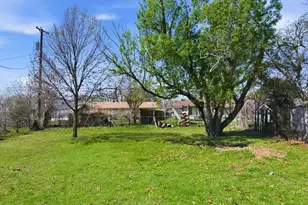 809 Milam Dr, Euless, TX 76039 - Photo 23