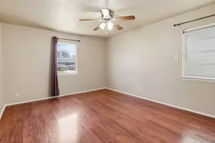 809 Milam Dr, Euless, TX 76039 - Photo 17