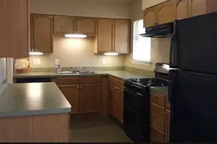 809 Milam Dr, Euless, TX 76039 - Photo 5