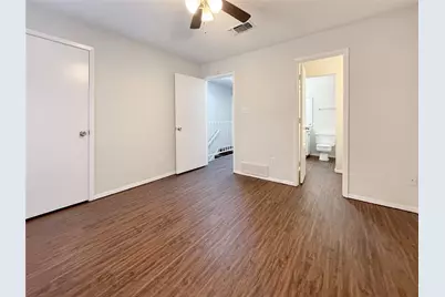 425 SW Thomas Street #B, Burleson, TX 76028 - Photo 15