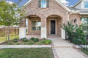 4851 Cypress Thorn Dr, Arlington, TX 76005 - Photo 3