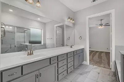 4851 Cypress Thorn Drive, Arlington, TX 76005 - Photo 19