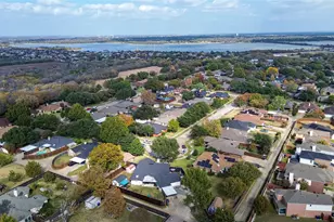 1322 David Dr, Garland, TX 75043 - Photo 9