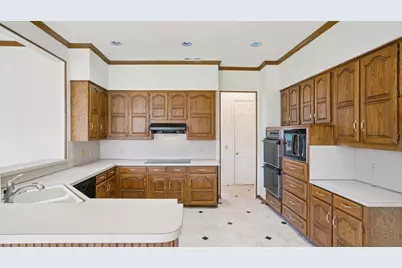 4608 Hallmark Drive, Plano, TX 75024 - Photo 11