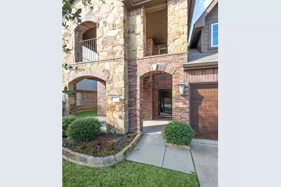 5717 Spirit Lake, Fort Worth, TX 76179 - Photo 3