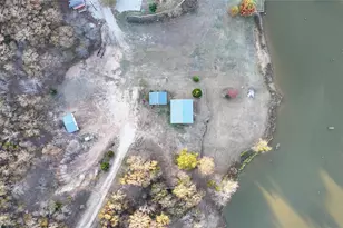 819 Captain S Dr, Bowie, TX 76230 - Photo 5