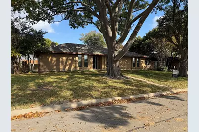 903 Emerson Drive, Allen, TX 75002 - Photo 13