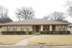 4914 Chilton Dr, Dallas, TX 75227 - Photo 1