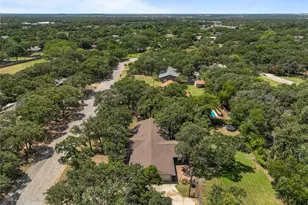 225 Timber Ridge Cir, Burleson, TX 76028 - Photo 25