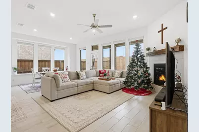 541 Breeds Hill Road, Little Elm, TX 75068 - Photo 3