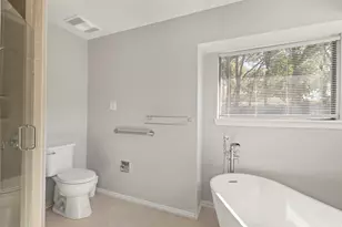 100 NE Mcalister Rd, Burleson, TX 76028 - Photo 17