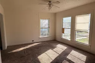 457 E James St, Wills Point, TX 75169 - Photo 13