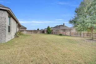 618 Lonesome Dove Dr, Midlothian, TX 76065 - Photo 29