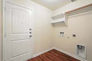 2939 St Zachary Dr, Dallas, TX 75233 - Photo 21