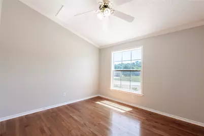 119 Windy Creek Court, Springtown, TX 76082 - Photo 13