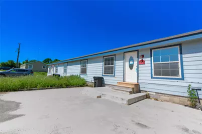 119 Windy Creek Court, Springtown, TX 76082 - Photo 1