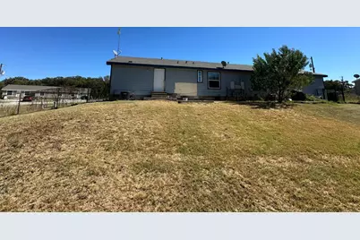 119 Windy Creek Court, Springtown, TX 76082 - Photo 23
