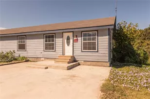 119 Windy Creek Ct, Springtown, TX 76082 - Photo 3