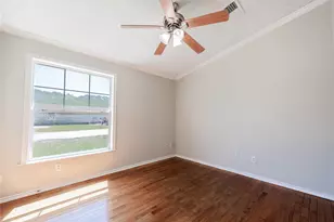 119 Windy Creek Ct, Springtown, TX 76082 - Photo 11