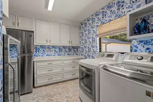 5849 Merrymount Rd, Westover Hills, TX 76107 - Photo 21