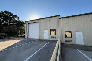 122 Daugherty St, Denton, TX 76205 - Photo 1