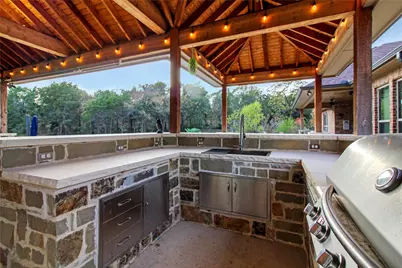 301 Cape Shore Drive, Mabank, TX 75143 - Photo 11